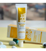 Koelcia Make It Whitening Honey Eye Cream